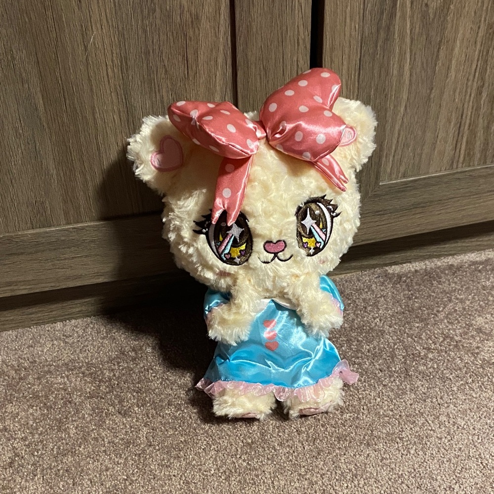Cyndercake Vivi-Bear Plush